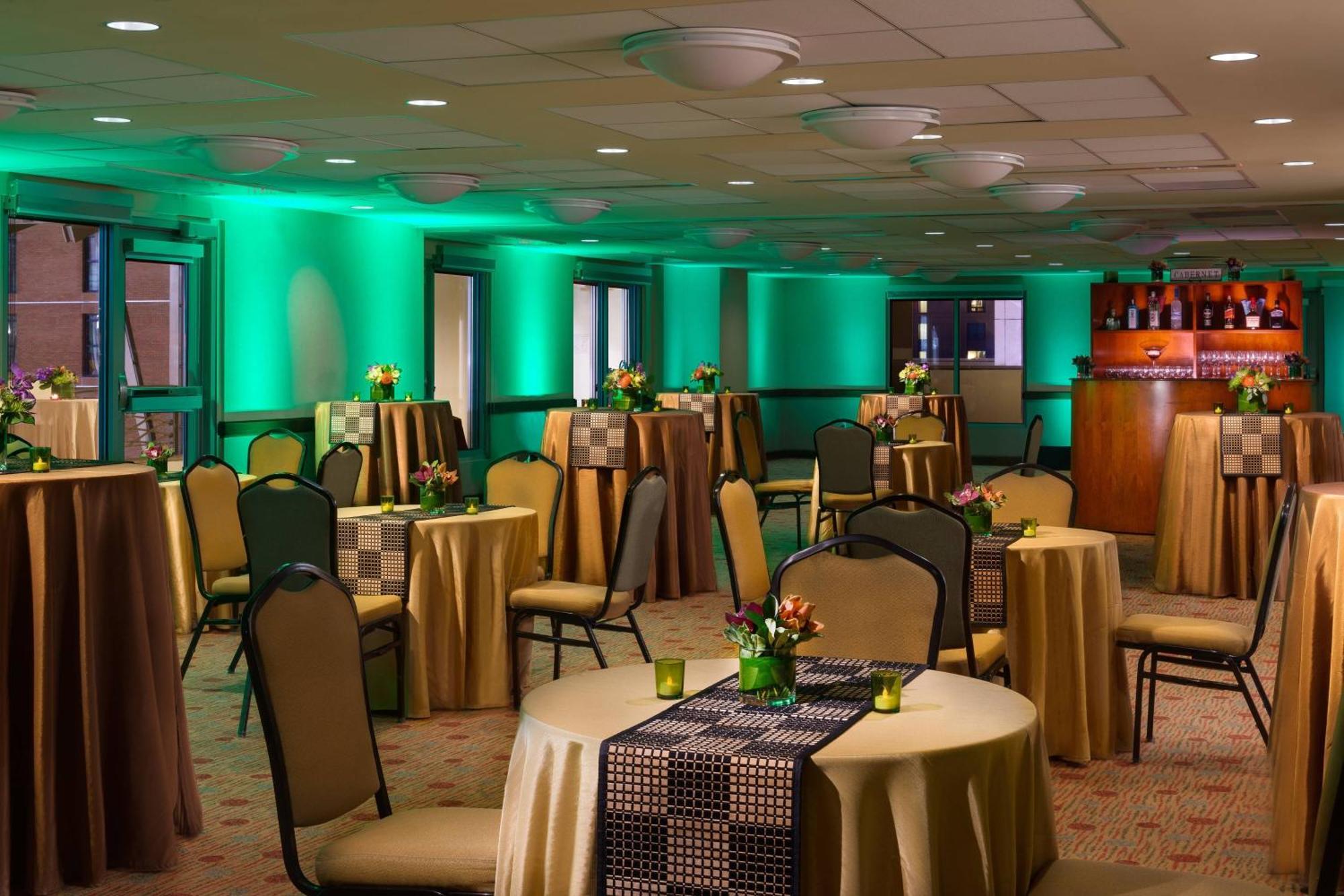 San Diego Marriott Gaslamp Quarter Екстериор снимка